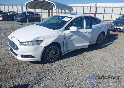 2015 Ford Fusion Titanium z USA, uszkodzony, nr VIN 3FA6P0K94FR269442